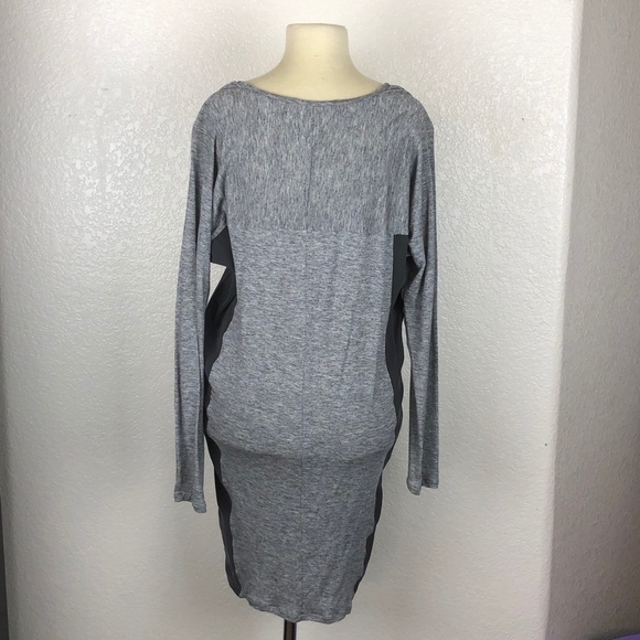 A|X Armani Exchange Gray Tunic Top Shirt ((small)) - Picture 3 of 6